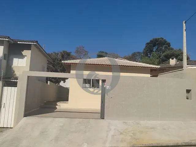 Casa com 297m² 4 quartos e 3 banheiros, à venda, no bairro Jardim Paulista em Atibaia