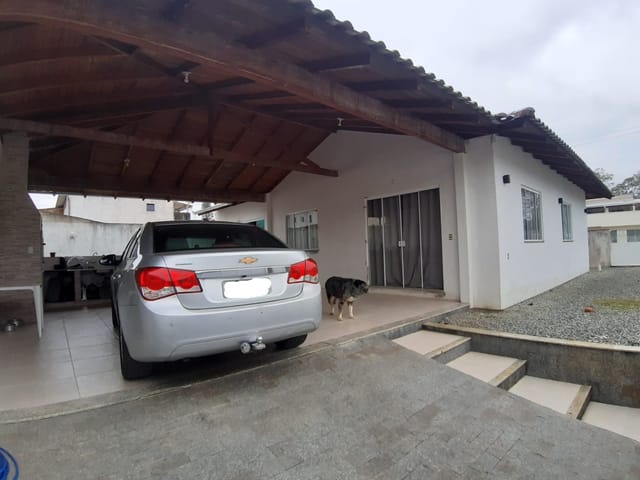 Casa 2 quartos e 1 banheiro, à venda, no bairro Murta em Itajaí