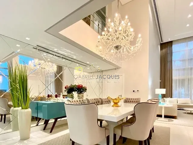 Casa com 450m² 4 quartos e 4 banheiros, à venda, no bairro Pedra Branca em Palhoça