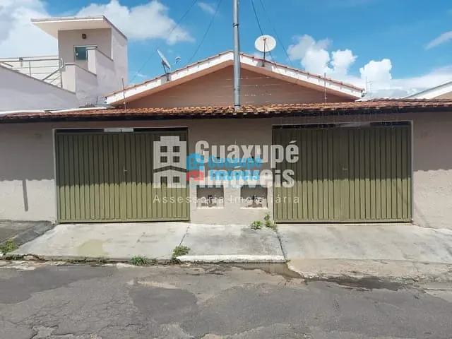 Casa com 80m², à venda, no bairro IRMÃOS RICHIARD em GUAXUPÉ