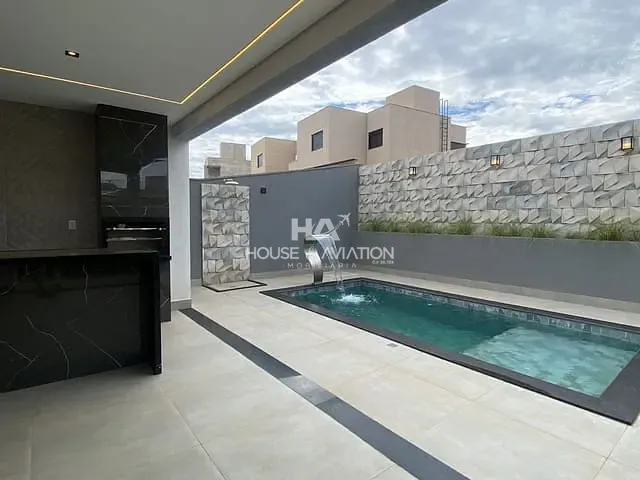 Casa com 268m² 3 quartos e 4 banheiros, à venda, no bairro Jardins Capri em Senador Canedo