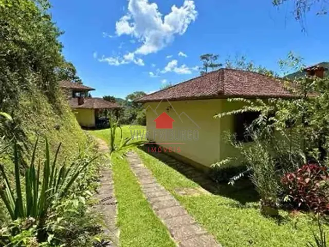 Casa com 1200m² 3 quartos e 3 banheiros, à venda, no bairro Mury em Nova Friburgo