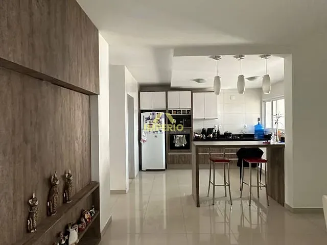 Casa com 175m² 3 quartos e 2 banheiros, à venda, no bairro Ilha das Águas em Salto