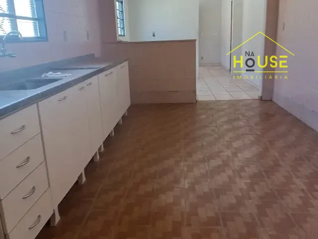 Casa com 203m², à venda, no bairro São João em Votuporanga