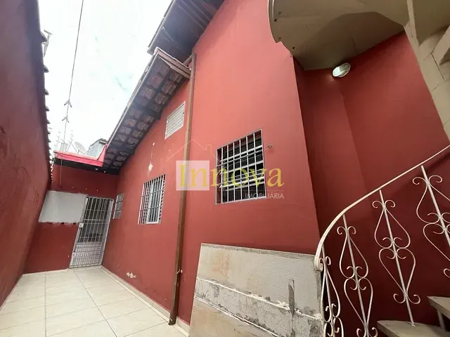 Casa com 125m² 3 quartos e 3 banheiros, à venda, no bairro Caputera em Caraguatatuba