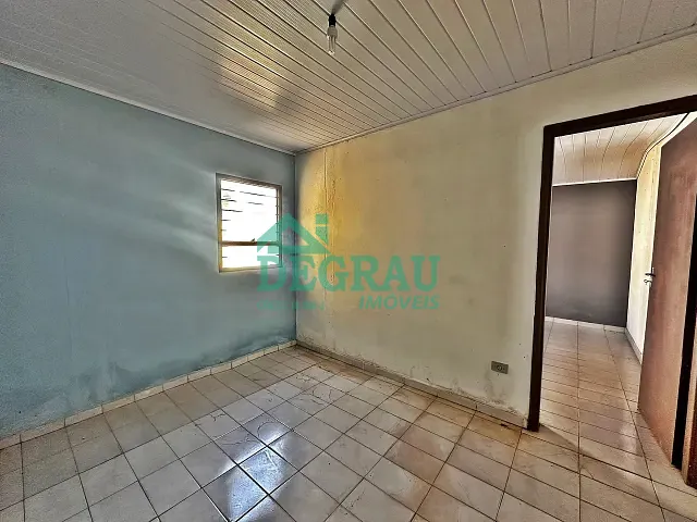 Casa 3 quartos e 2 banheiros, à venda, no bairro Parque São Jorge em Itapeva