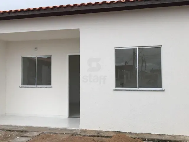 Casa 3 quartos e 1 banheiro, à venda, no bairro Oliveira Brito em Paulo Afonso