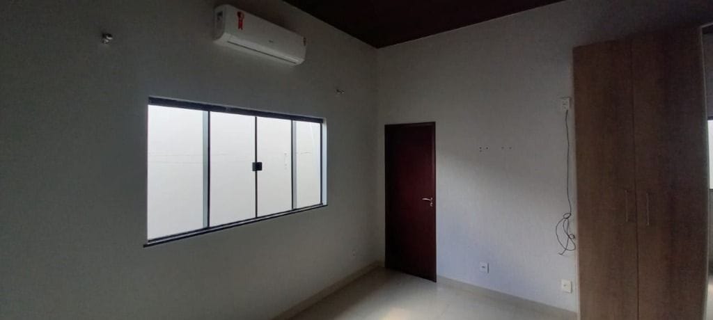 Casa à venda com 3 quartos, 200m² - Foto 11