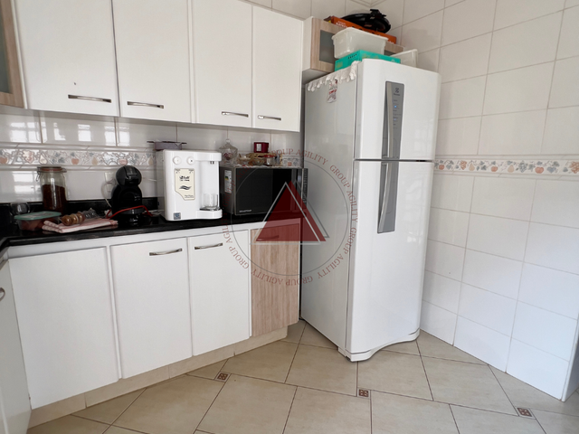 Casa com 200m² 3 quartos e 2 banheiros, à venda, no bairro Vila Real em Franca