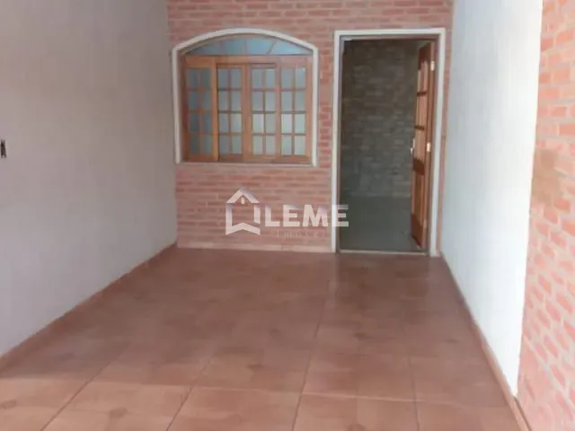 Casa com 160m² 2 quartos e 1 banheiro, à venda, no bairro Jardim São Francisco em Mococa