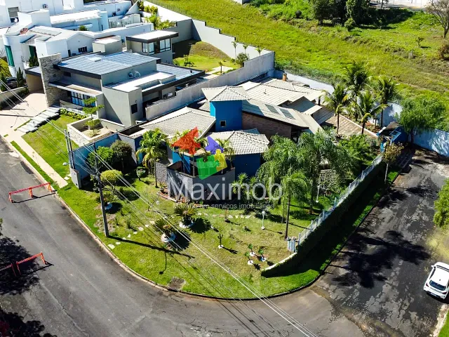 Casa com 1100m² 3 quartos e 3 banheiros, à venda, no bairro Mário Cega em Itapira