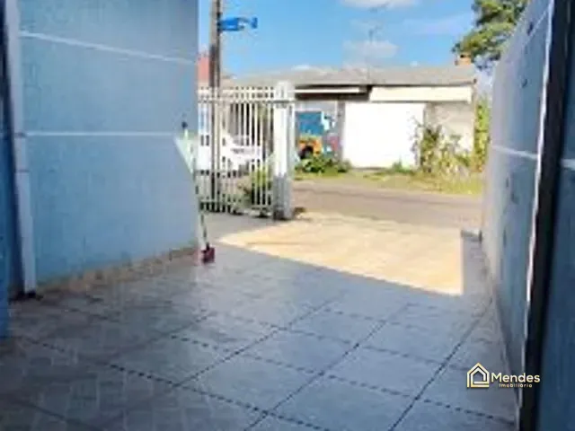 Casa 2 quartos e 1 banheiro, à venda, no bairro Sítio Cercado em Curitiba