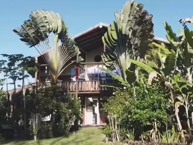 Casa 4 quartos e 6 banheiros, à venda, no bairro Praia do Norte em Uruçuca