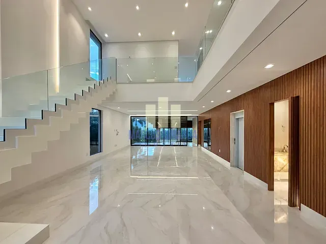 Casa com 820m² 4 quartos e 7 banheiros, à venda, no bairro Barra da Tijuca em Rio de Janeiro