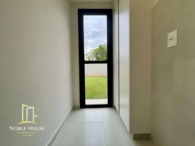 Casa com 82m² 2 quartos e 3 banheiros, para alugar, no bairro Bairro Capivari em Louveira