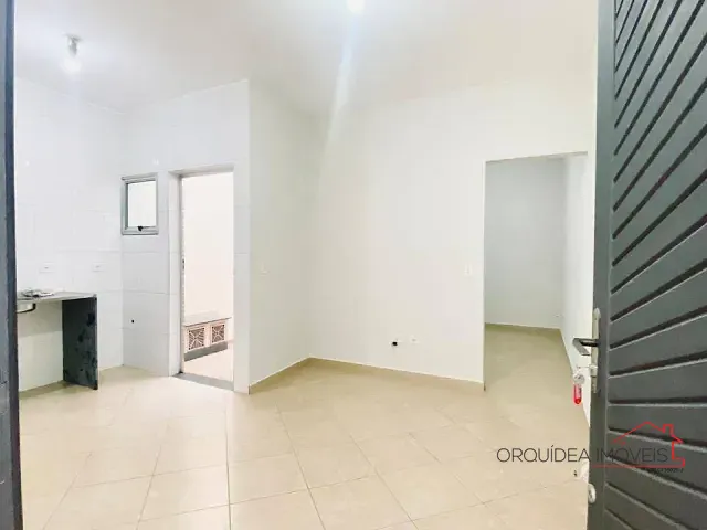 Casa com 40m² 1 quarto e 1 banheiro, para alugar, no bairro Vila Marte em São Paulo