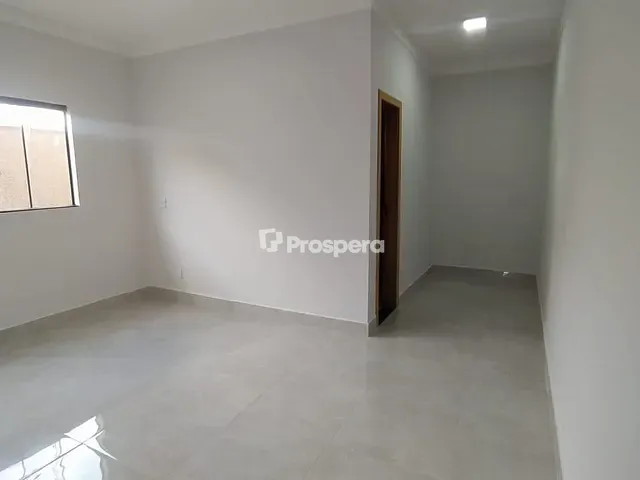 Casa com 152m² 3 quartos e 2 banheiros, à venda, no bairro Jardim dos Ipês em Anápolis