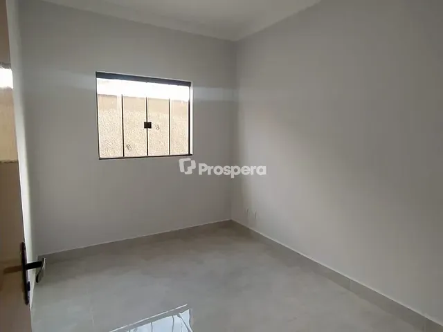 Casa com 152m² 3 quartos e 2 banheiros, à venda, no bairro Jardim dos Ipês em Anápolis