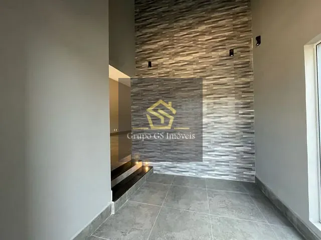 Casa com 504m² 3 quartos e 4 banheiros, à venda, no bairro Ipiranga em Louveira