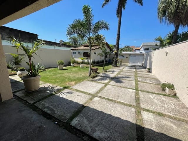 Casa com 444m² 4 quartos e 1 banheiro, à venda, no bairro Campo Grande em Rio de Janeiro