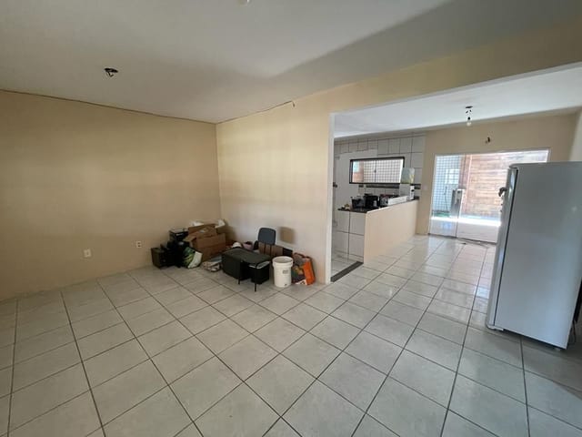 Casa com 444m² 4 quartos e 1 banheiro, à venda, no bairro Campo Grande em Rio de Janeiro