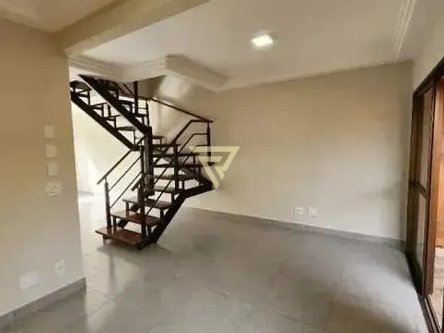 Casa com 220m², à venda, no bairro Parque Residencial Lagoinha em Ribeirão Preto