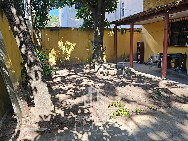 Casa 5 quartos e 3 banheiros, à venda, no bairro Pontal de Camburi em Vitória