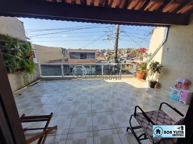 Sobrado com 150m² 3 quartos e 3 banheiros, à venda, no bairro Jardim Varan em Suzano