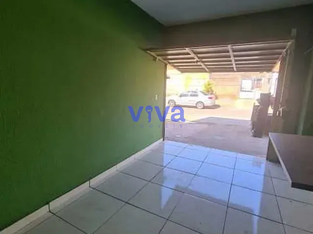 Casa com 200m² 4 quartos e 2 banheiros, à venda, no bairro Vera Cruz em Aparecida de Goiânia