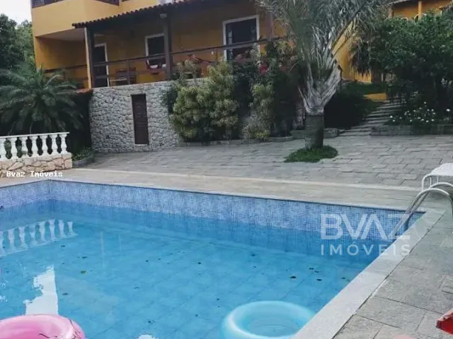 Casa com 920m² 7 quartos e 6 banheiros, à venda, no bairro Parque Tamariz em Iguaba Grande