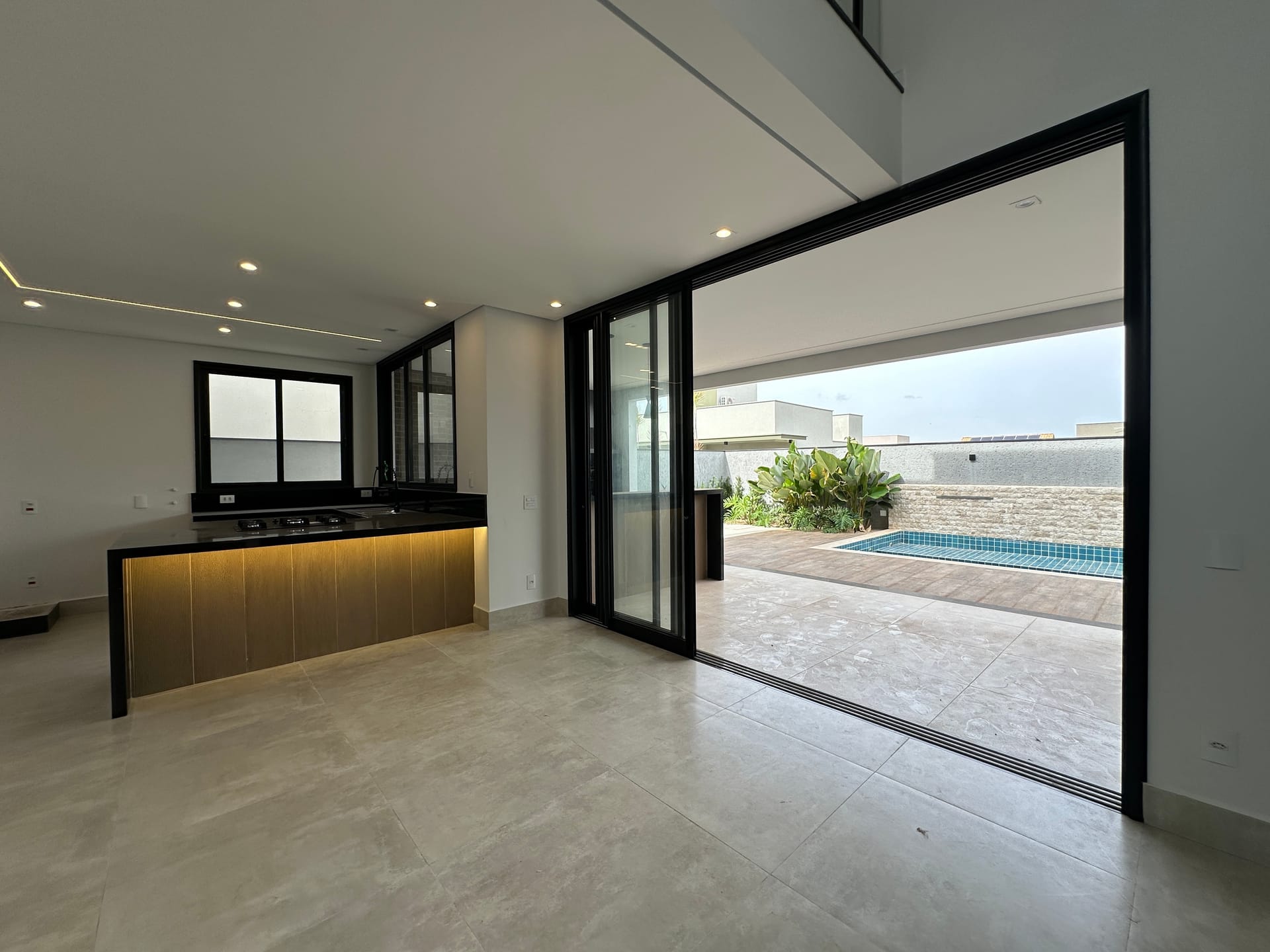 Casa, 3 quartos, 260 m² - Foto 10