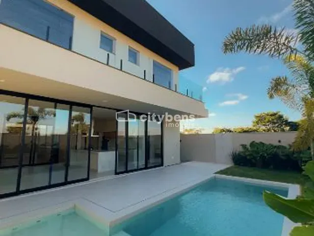 Casa 3 quartos e 5 banheiros, à venda, no bairro Loteamento Alphaville Araçatuba em Araçatuba