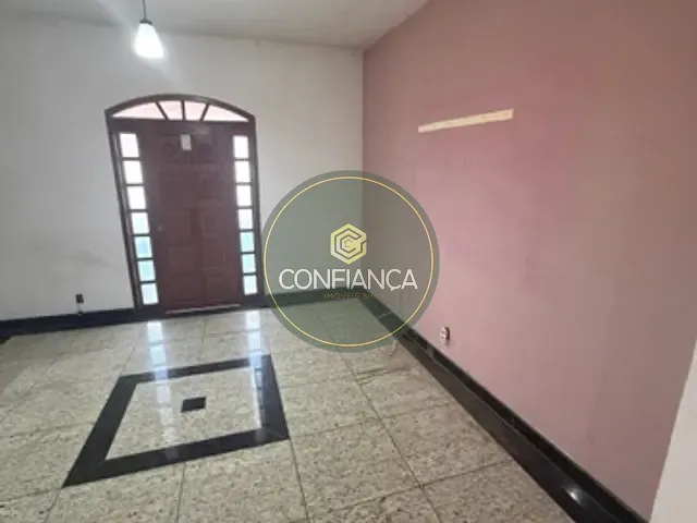 Casa com 180m² 3 quartos e 3 banheiros, à venda ou para alugar, no bairro Jardim Vitória em Belo Horizonte