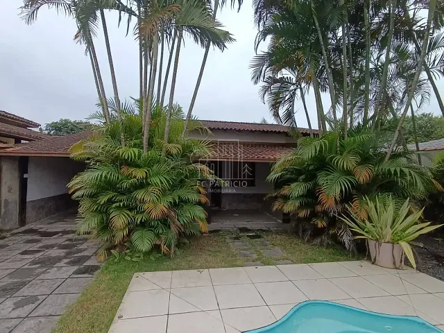 Casa com 362m² 2 quartos e 1 banheiro, à venda, no bairro Cantagalo em Guapimirim