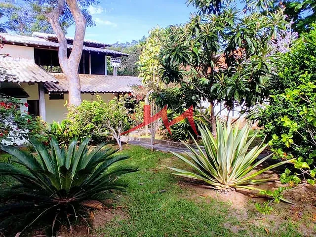 Casa com 440m² 2 quartos e 2 banheiros, à venda, no bairro Praia Caravelas em Armação dos Búzios