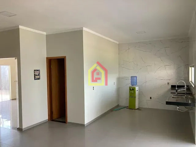 Casa com 300m² 4 quartos e 4 banheiros, à venda, no bairro Residencial em Marabá