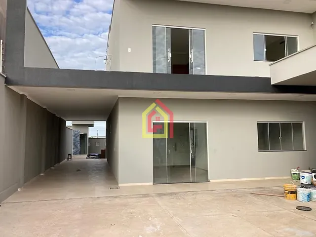 Casa com 300m² 4 quartos e 4 banheiros, à venda, no bairro Residencial em Marabá