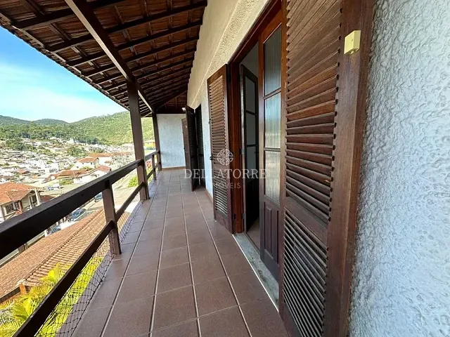 Casa com 1200m² 2 quartos e 2 banheiros, à venda, no bairro Tijuca em Teresópolis