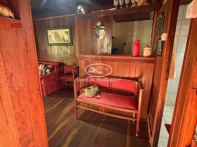Casa com 582m² 2 quartos e 1 banheiro, à venda, no bairro Fazendinha (Penedo) em Itatiaia