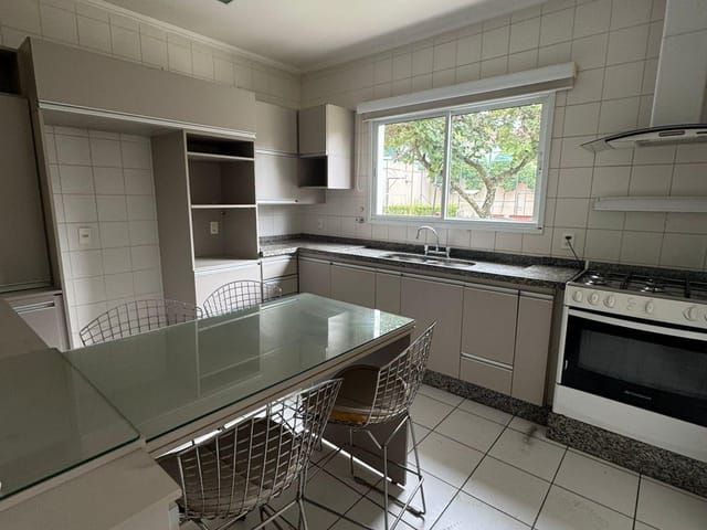 Casa com 144m² 3 quartos e 2 banheiros, à venda, no bairro Jardim Colônia em Jundiaí