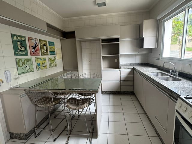 Casa com 144m² 3 quartos e 2 banheiros, à venda, no bairro Jardim Colônia em Jundiaí