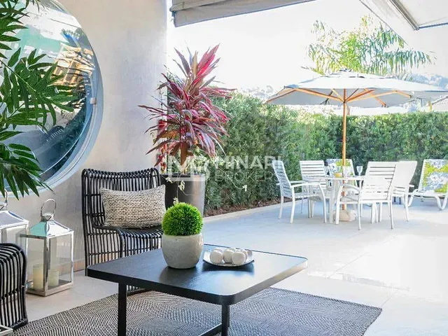 Casa 4 quartos e 6 banheiros, à venda, no bairro Alphaville em Santana de Parnaíba