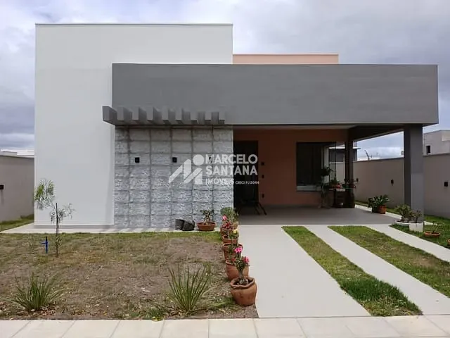 Casa com 360m² 3 quartos e 2 banheiros, à venda, no bairro Universidade em Vitória da Conquista