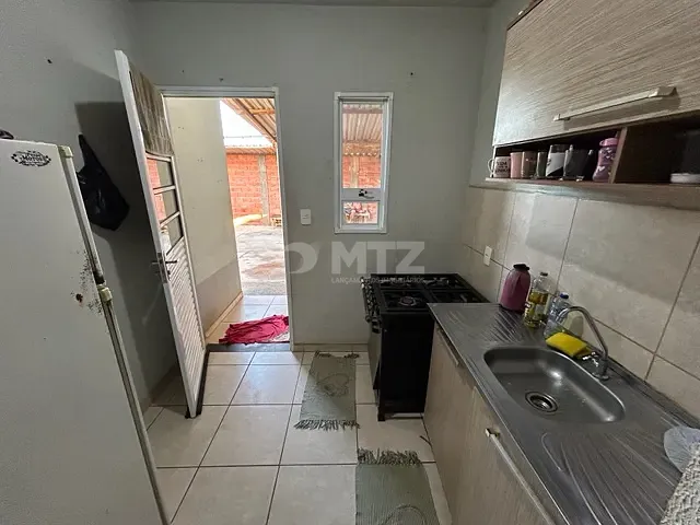 Casa com 200m² 2 quartos e 1 banheiro, à venda, no bairro Vida Nova Botucatu (Rubião Junior) em Botucatu