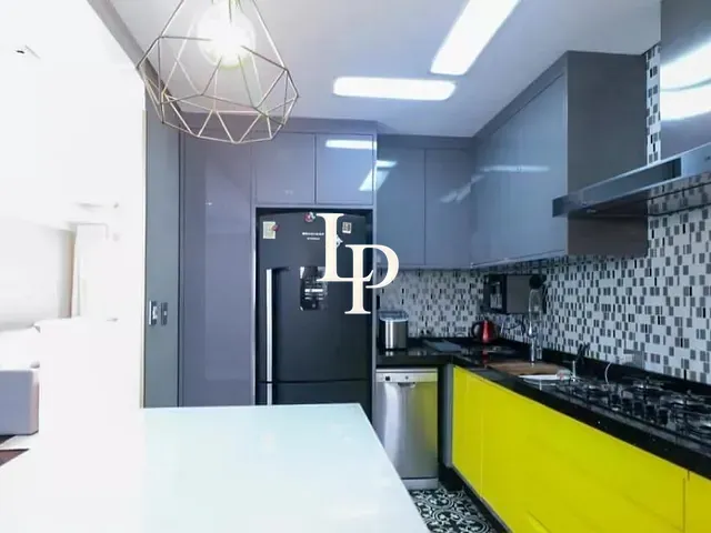 Casa com 264m² 3 quartos e 1 banheiro, à venda, no bairro Mauá em São Caetano do Sul