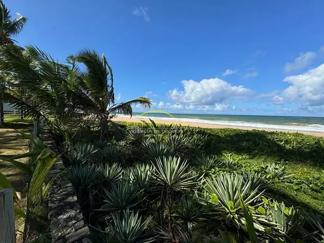Casa com 1840m² 5 quartos e 5 banheiros, à venda, no bairro Interlagos (Abrantes) em Camaçari