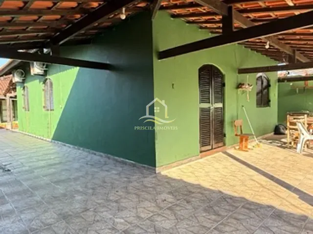 Casa com 438m² 4 quartos e 4 banheiros, à venda, no bairro Boracéia em São Sebastião