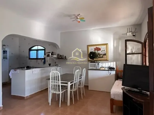 Casa com 438m² 4 quartos e 4 banheiros, à venda, no bairro Boracéia em São Sebastião