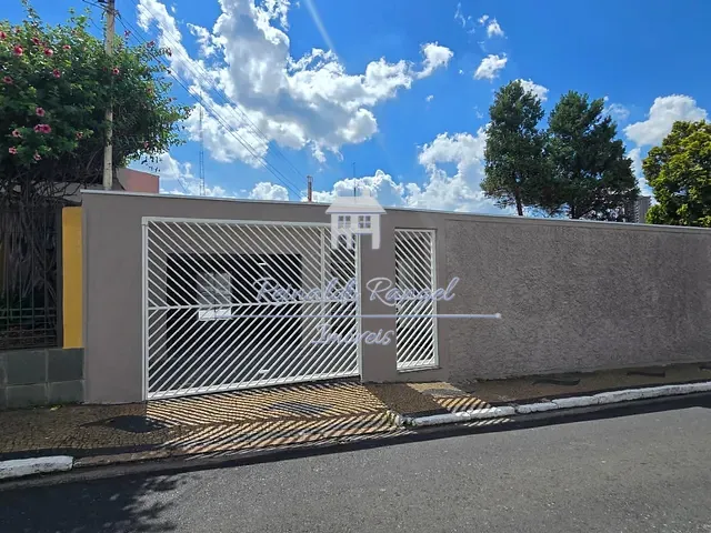 Casa 2 quartos e 2 banheiros, para alugar, no bairro Centro em Itu