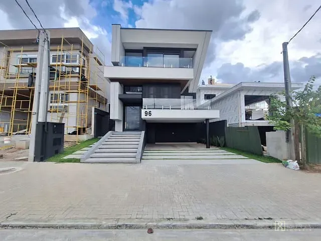 Casa 5 quartos e 6 banheiros, à venda, no bairro Urbanova em São José dos Campos